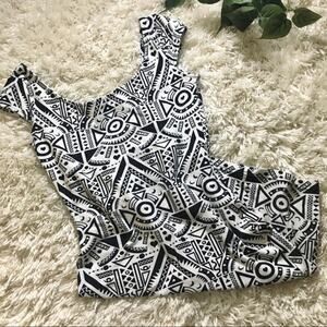 Divided by H&M juniors geometric body con dress.